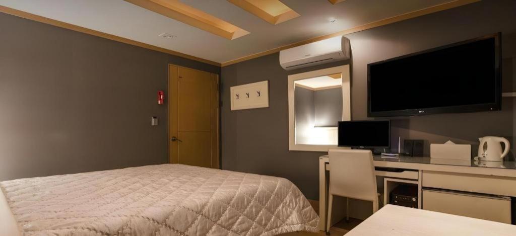Sinyoung Motel Seul Esterno foto